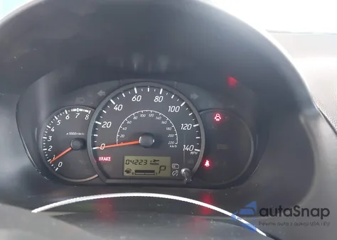 2017 Mitsubishi Mirage Es z USA, uszkodzony, nr VIN ML32A3HJ4HH013645